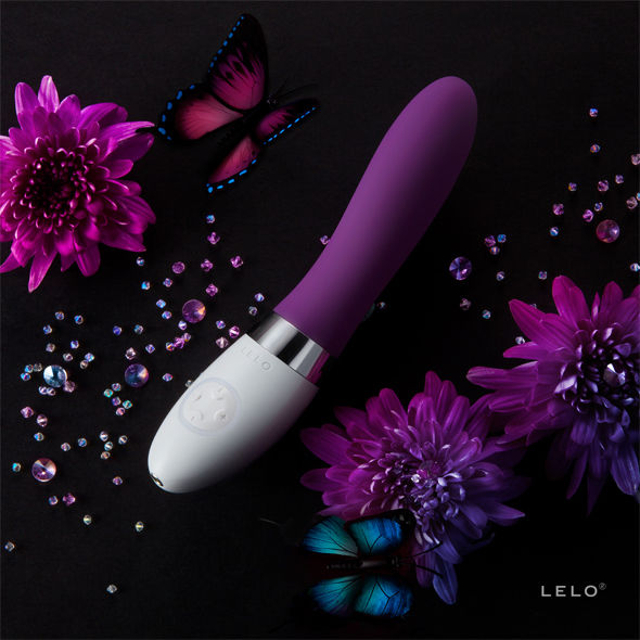 LELO-Liv-2-vibromasseur-pour-point-G-violet-design