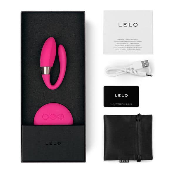 Lelo-Insignia-Tiani-2-sextoy-couple-rose-accessoires