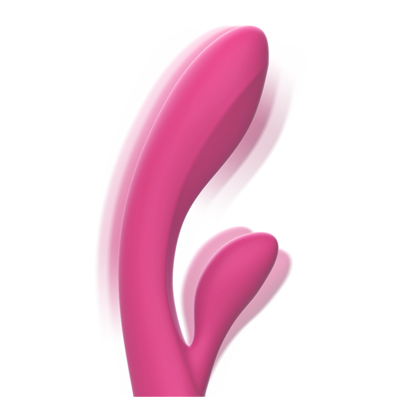 Intense-Luigi-rose-rabbit-tapotement